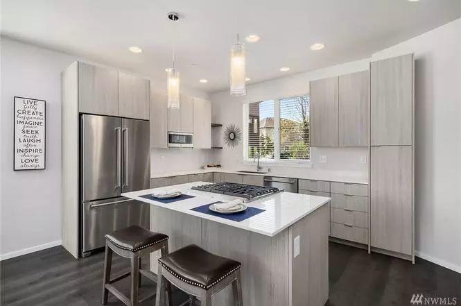 【新盘】Kenmore 新房项目 Vista Lago ，17户好位置联排别墅！