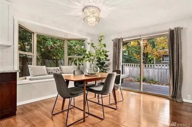 西雅图看房日记 | Kirkland 自住独栋别墅，出价73.5万美金！(视频)西雅图GPS房产